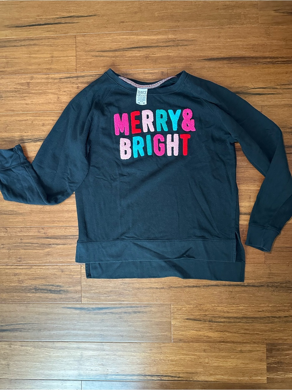 Women’s Black 'Merry & Bright' Festive Sweatshirt